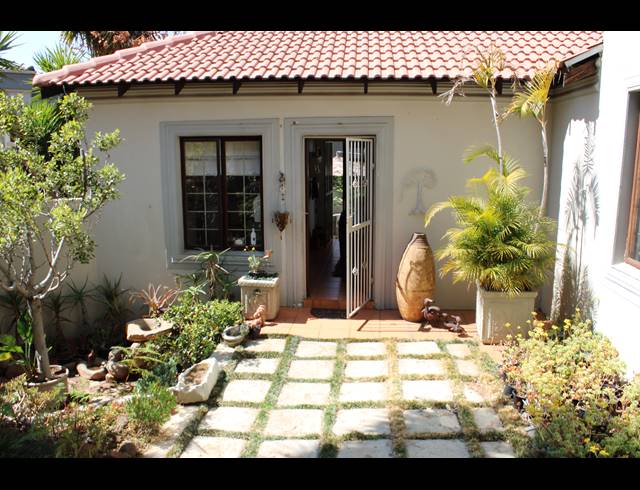 3 BEDROOM FREESTANDING TO LET IN WOODHILL GOLF ESTATE